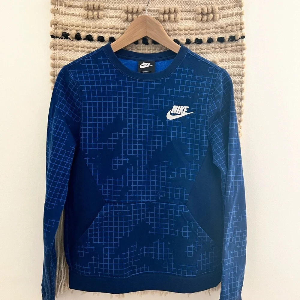 Nike Geometric Blue Crewneck Sweater with Pockets